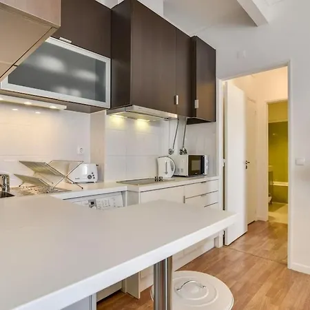 Well-design 1 Bedroom In Encarnacao Апартаменты *